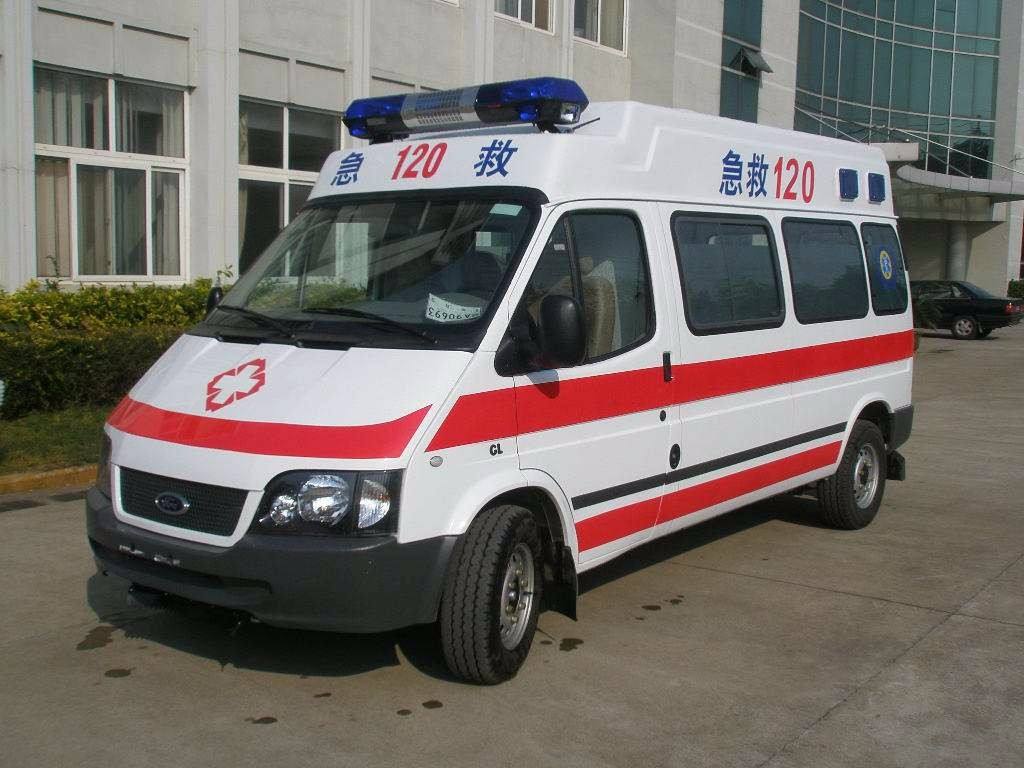 砚山县救护车出租